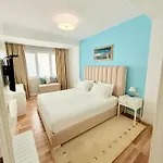 Limani Deluxe