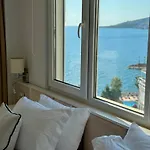 Limani Deluxe * Sarandë