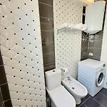 Limani Deluxe