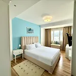 Limani Deluxe * Саранда