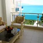 Limani Deluxe