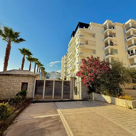 Apartment Limani Deluxe