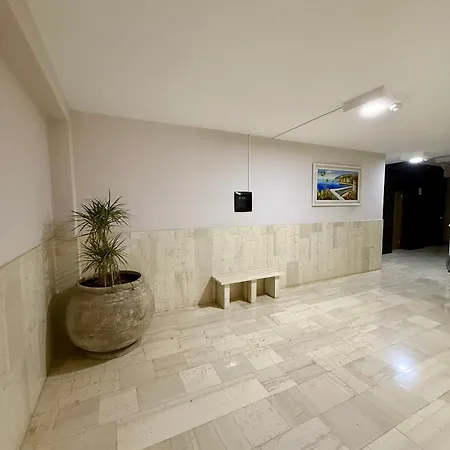 Limani Deluxe Apartment Sarande