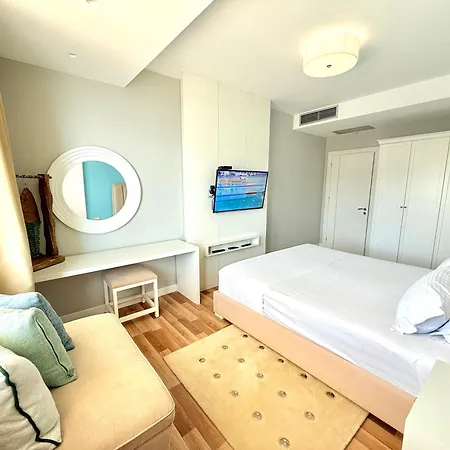 Apartment Limani Deluxe *