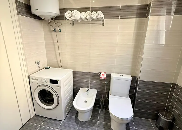 Limani Deluxe Sarandë