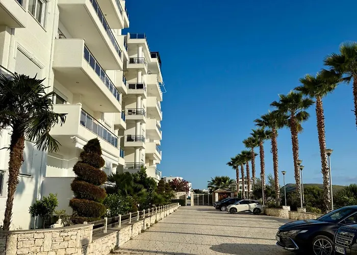 Limani Deluxe Sarandë