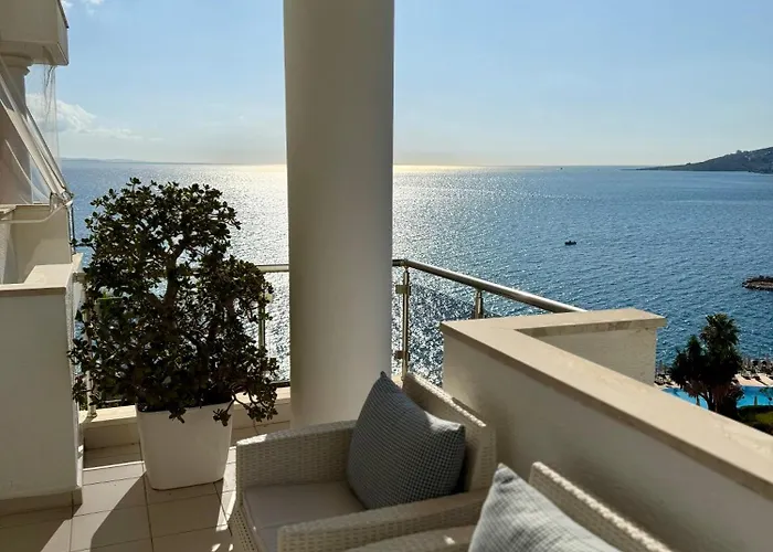 Limani Deluxe Sarandë