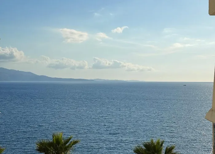 Limani Deluxe Sarandë